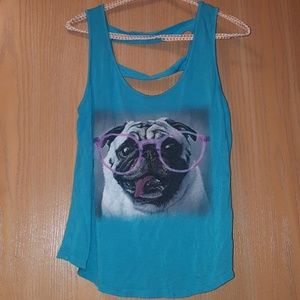 Im selling a blue pug shirt